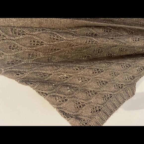 H&M gold woolen cardigan with belt - Picture 6 of 6